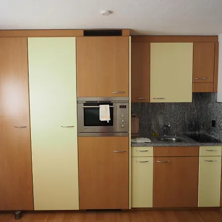 Tgantieni Sot - Mit Herz דירה